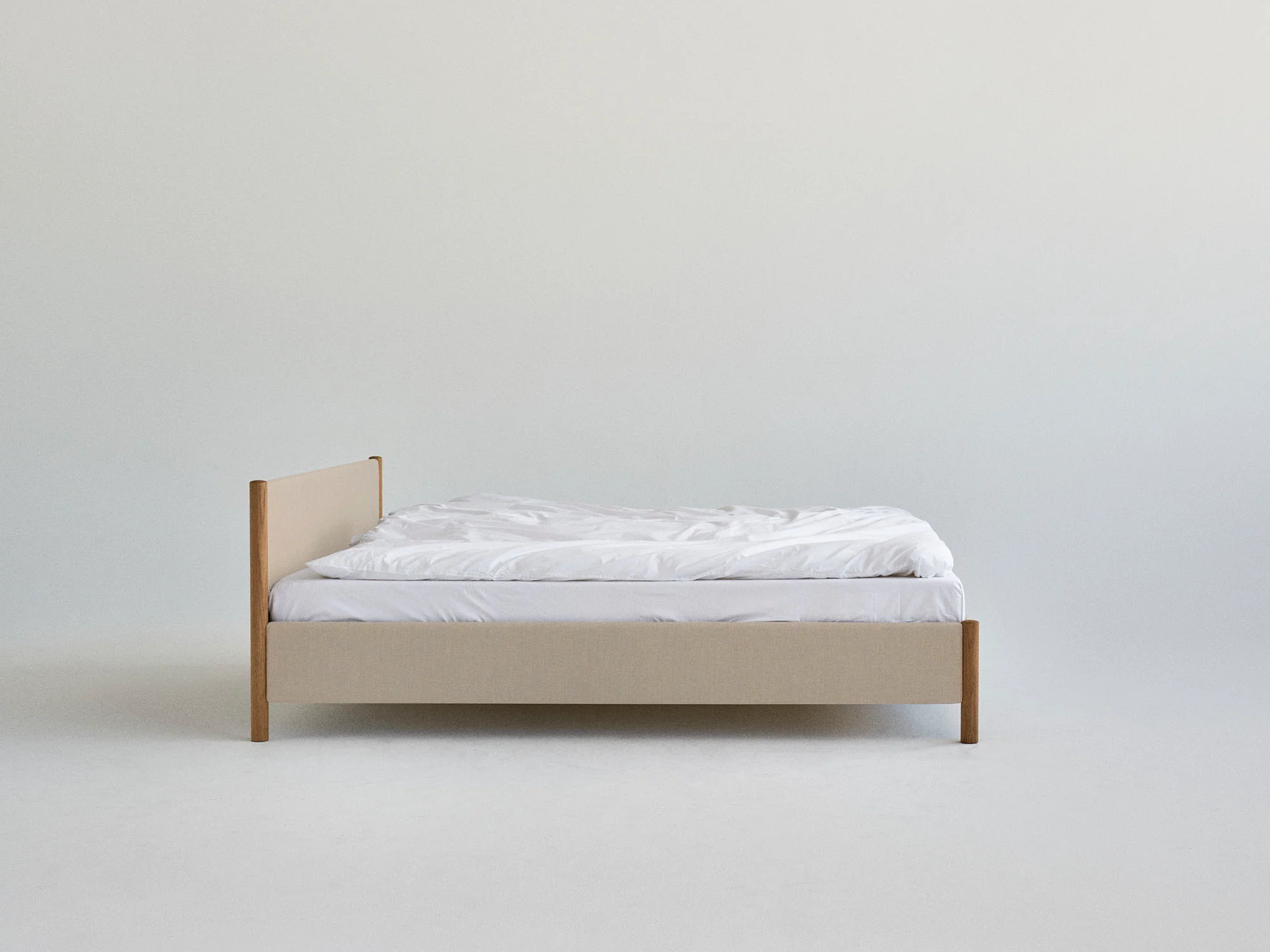 Veng Bed Frame | Clay / Oiled Oak - Image 3